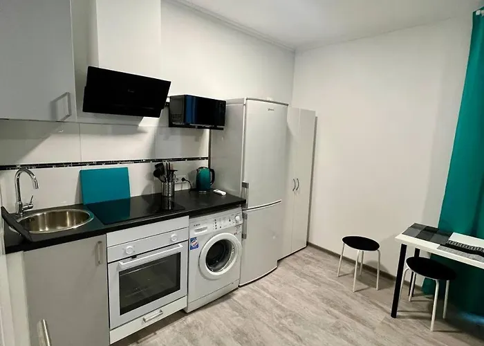 Neuwertiges Mit Schnellem Wlan, Netflix, Glasfaser, Kostenlose Privatparkplatz Auch Fuer Transporter Geeignet R25 Апартаменты *